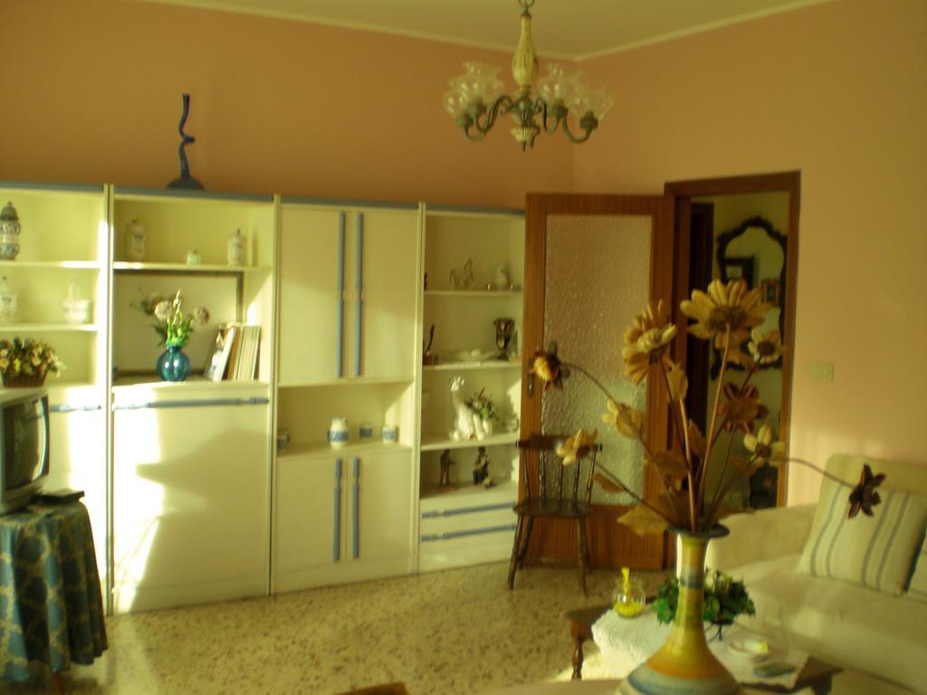 Theokles Apartment Taormina Quarto foto
